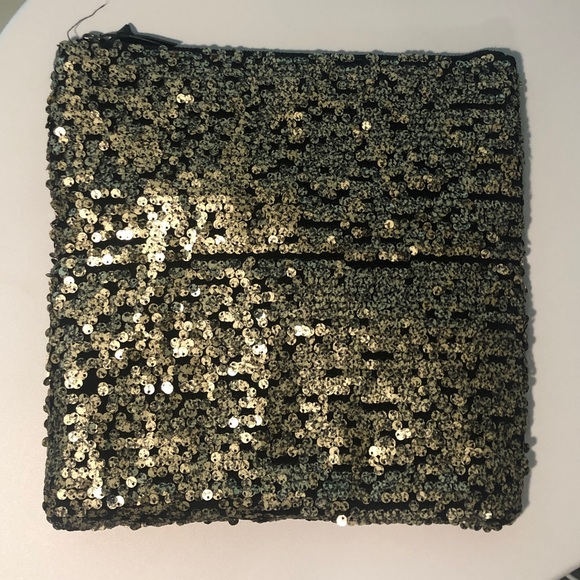 Bcbg clutch - Picture 3 of 6